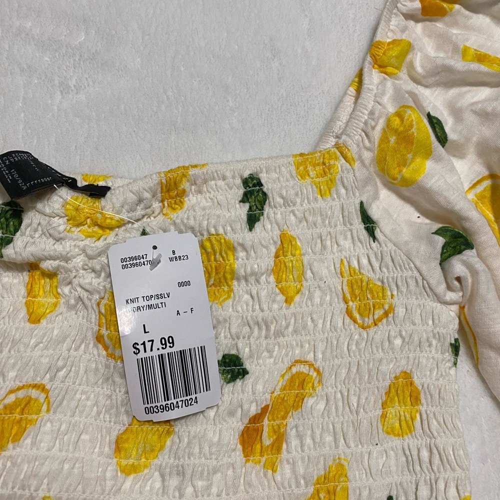 Cropped blouse - Picture 2 of 3